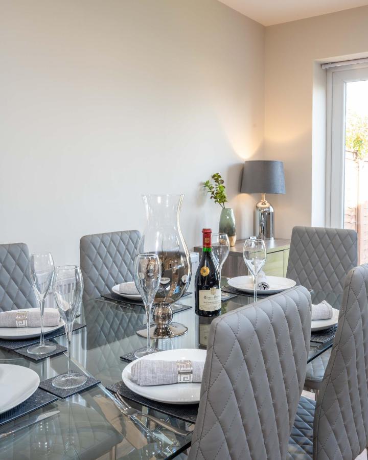 The Oaklands - Luxury Spacious 6-Bed, Near Solihull, Birmingham City, Jlr, Nec, Airport, Resorts World, Hs2 Bagian luar foto