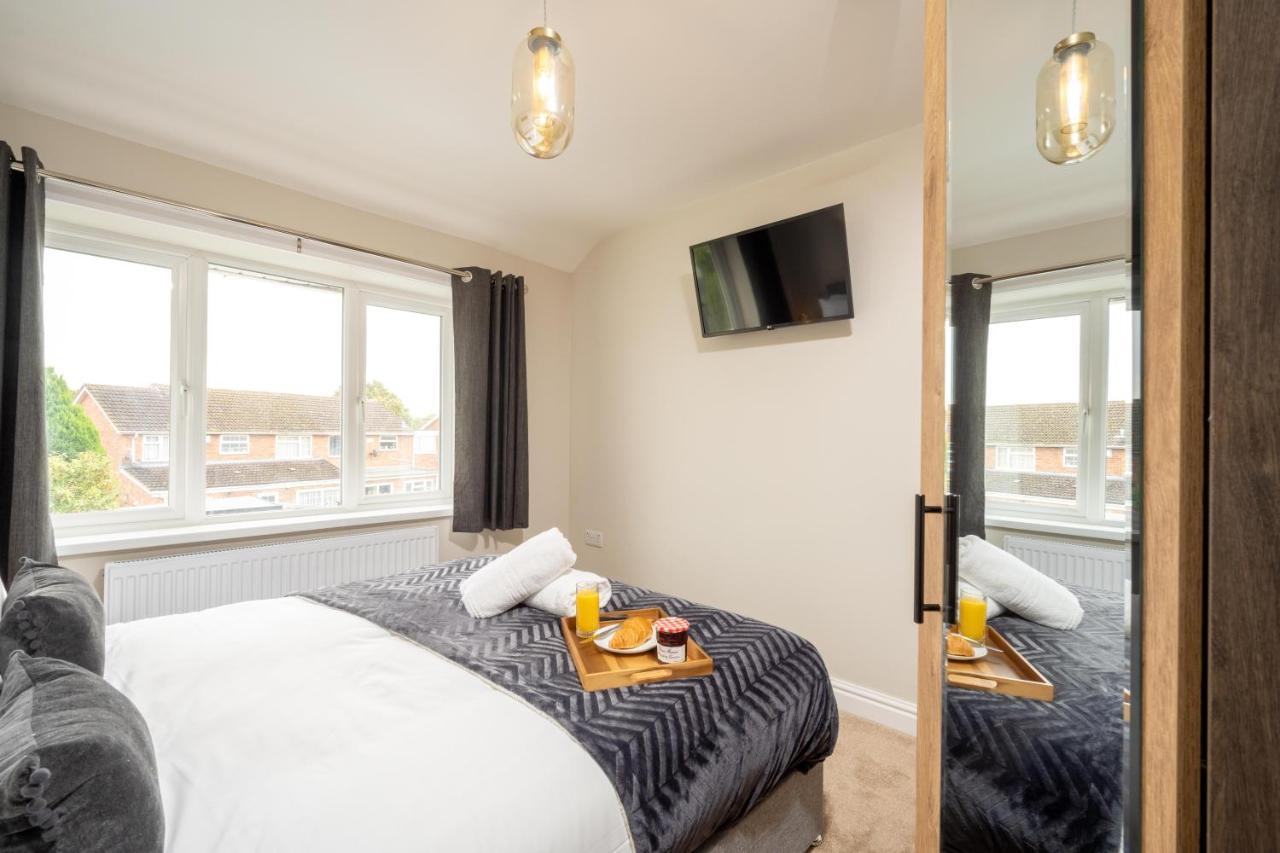 The Oaklands - Luxury Spacious 6-Bed, Near Solihull, Birmingham City, Jlr, Nec, Airport, Resorts World, Hs2 Bagian luar foto