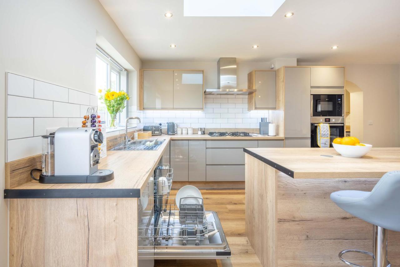 The Oaklands - Luxury Spacious 6-Bed, Near Solihull, Birmingham City, Jlr, Nec, Airport, Resorts World, Hs2 Bagian luar foto